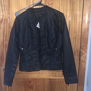Leather jacket